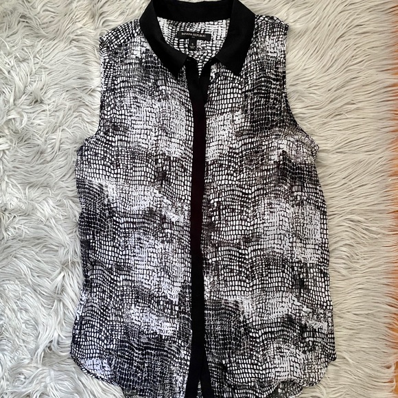 Banana Republic Snake print top - Picture 2 of 4